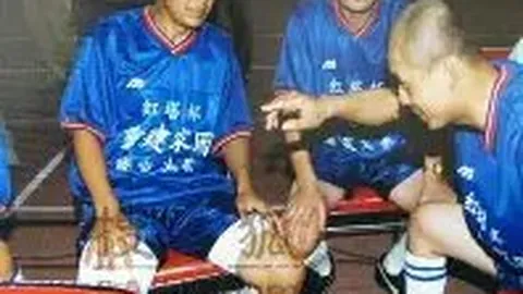 笑傲绿茵，独中三元夺金靴荣耀，法比奥荣膺中超第30轮最佳球员桂冠！